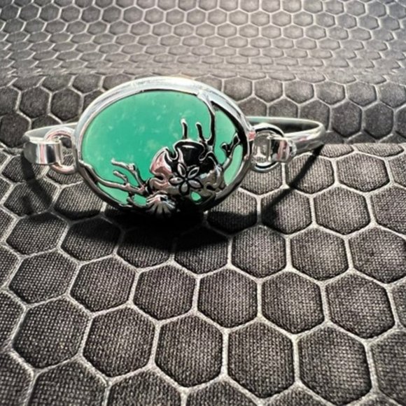 Venice By The Sea Jewelry Jewelry - Sand Dollar Bracelet with Aqua Sea Glass 18K White Gold Plated